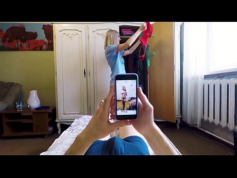 ❤️ 義理の姉が、ママが帰ってくる直前に弟を勃起させる ❤️❌ アナルビデオ ❌️